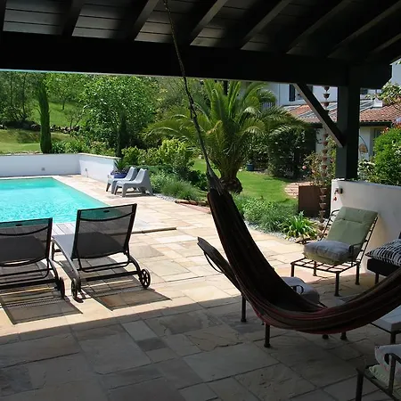 阿瑞特克丝拉庄园酒店