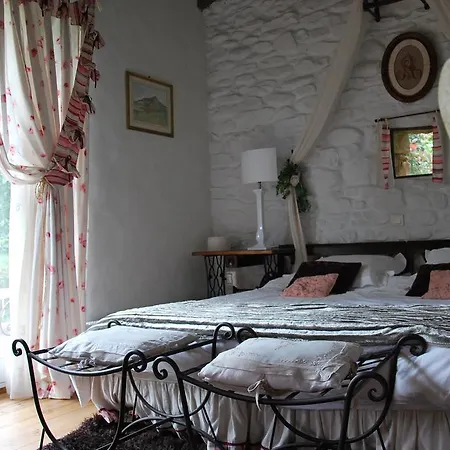 فندق مبيت وإفطار Maison Aretxola 3*