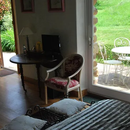 Bed & Breakfast Maison Aretxola 3*