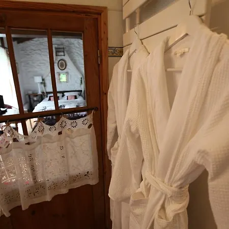 Bed & Breakfast Maison Aretxola 3*