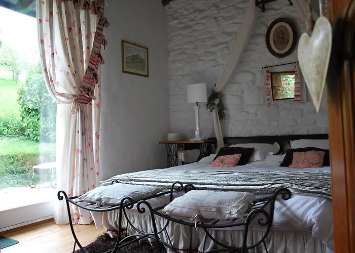 فندق مبيت وإفطار Maison Aretxola 3*