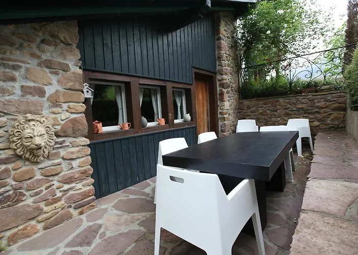 فندق مبيت وإفطار Maison Aretxola 3*