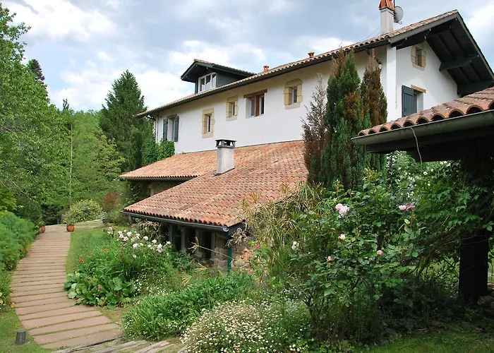 فندق مبيت وإفطار Maison Aretxola 3*