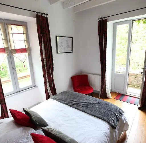 Maison Aretxola Bed and Breakfast 3*